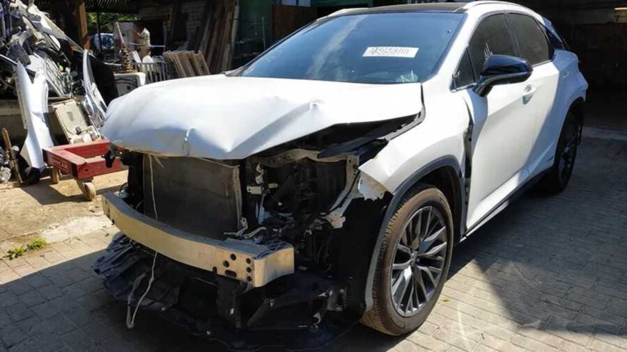 Scrap car removal in North Vancouver