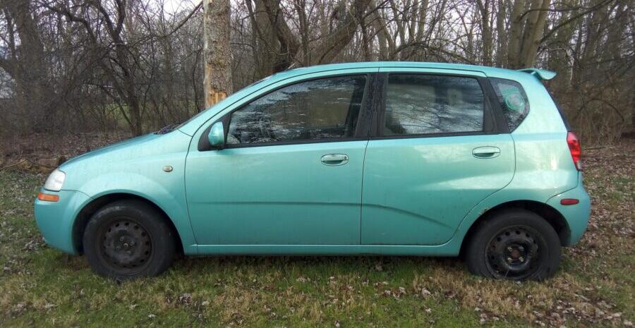 Junk car removal in North Coquitlam