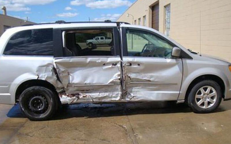 Junk car recycling services in Richmond, BC