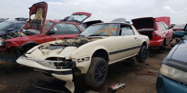 Junk car removal Massey-Victory Heights